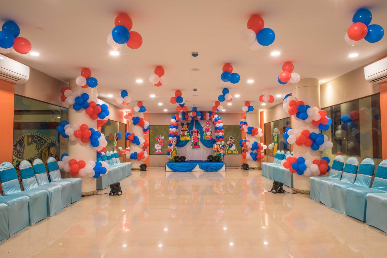 מלון Manor Club One מראה חיצוני תמונה